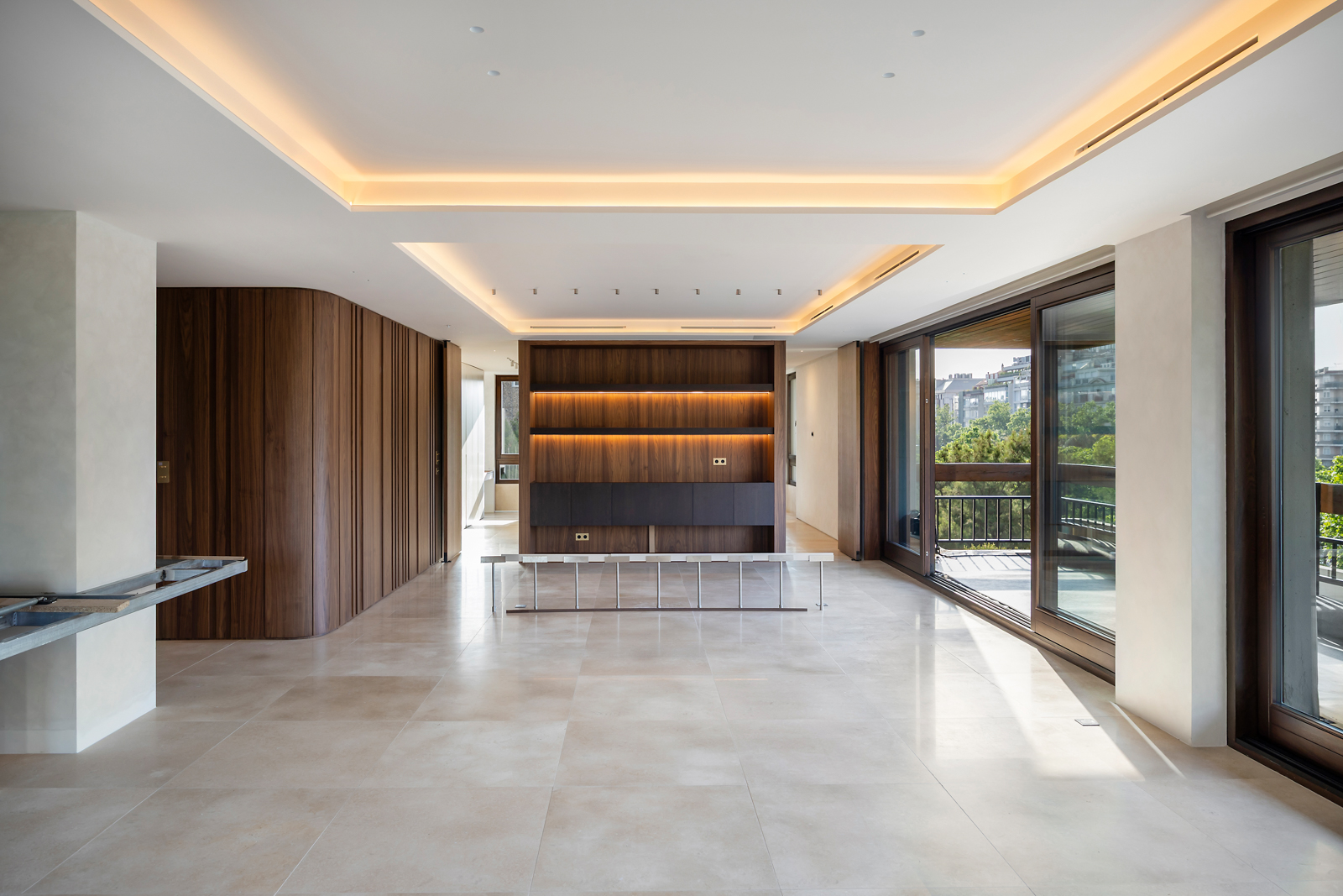 DIAGONAL_Living__Dining_Vacio_V02_Desk